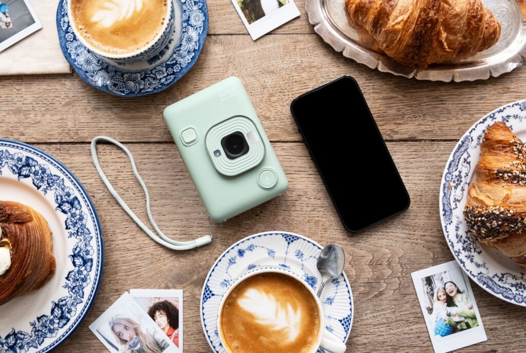 Instax Mini LiPlay 2024